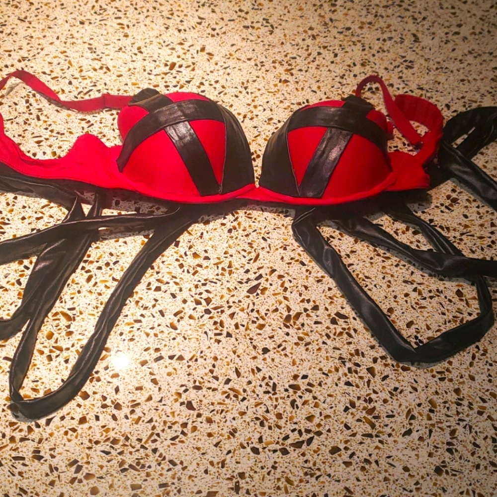 Custom Handmade Deadpool Lingerie Set - Picture 2 of 3